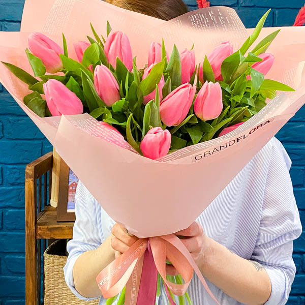 Нежные сновидения - букет из розовых тюльпанов 